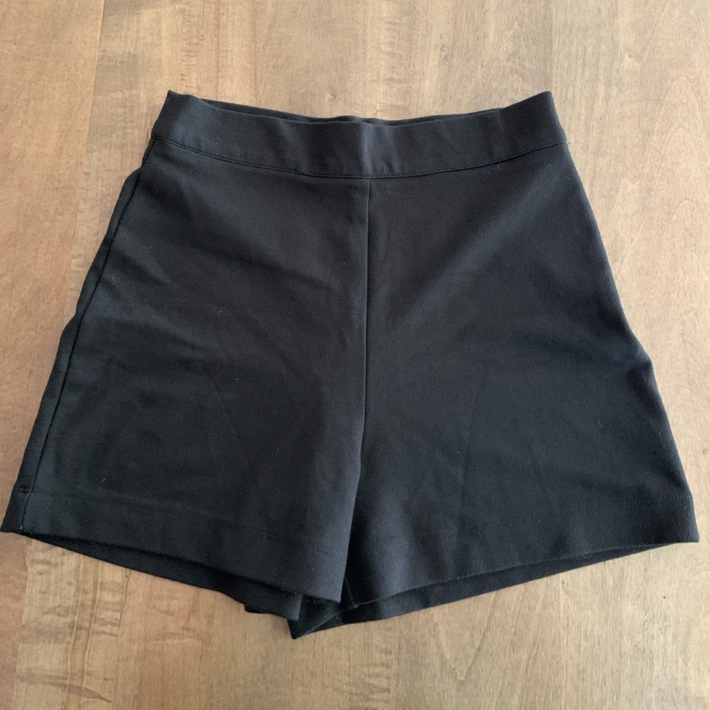 Hollister XS Black Ultra High-Rise Shorts